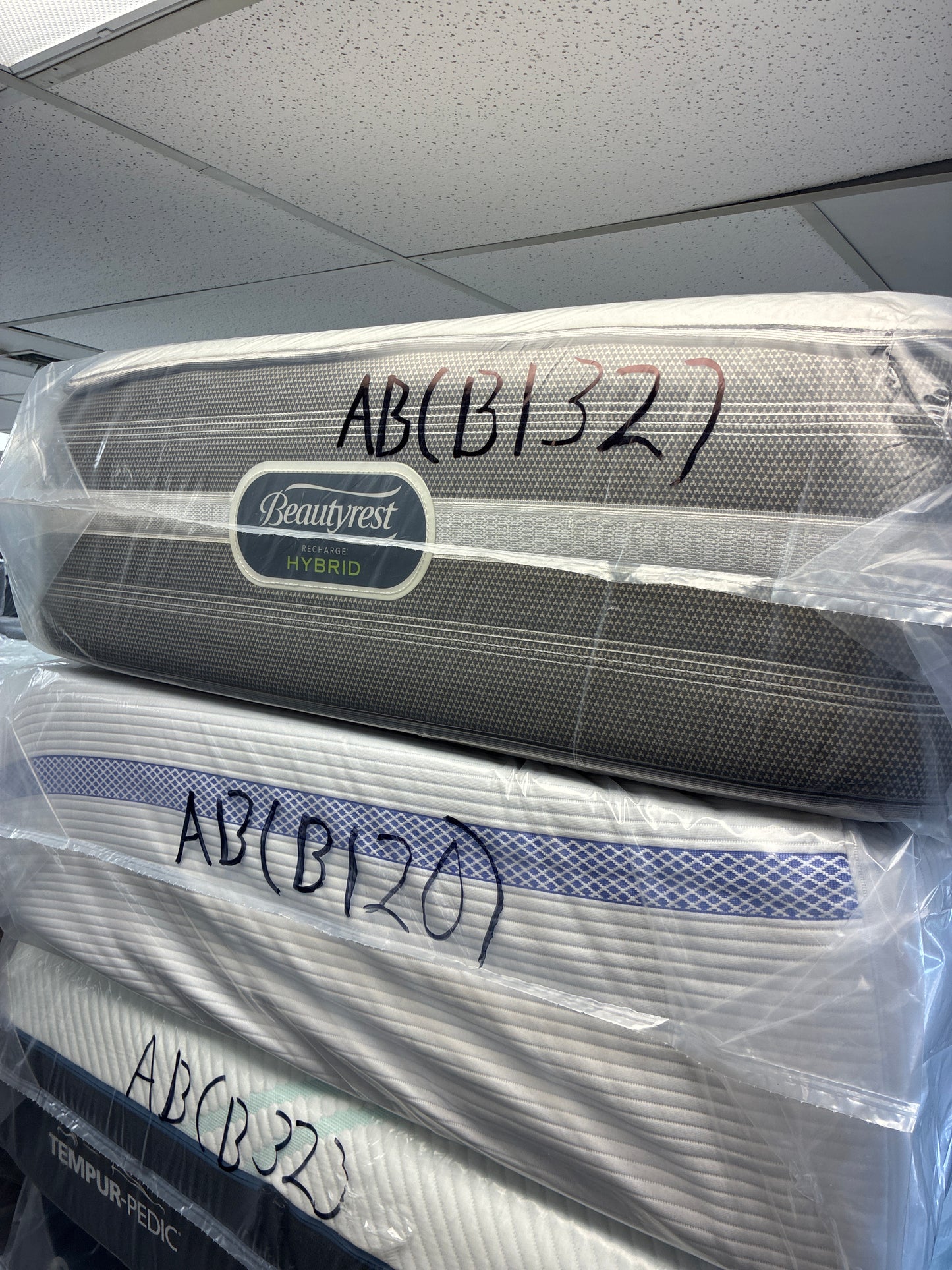 Beautyrest Hybrid twin XL #B132