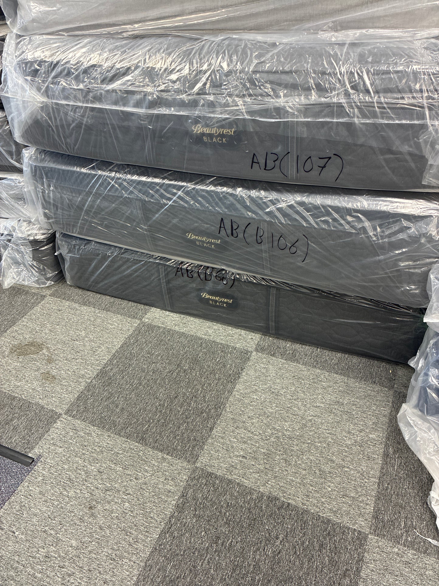 BEAUTYREST BLACK SERIES 4 PILLOWTOP #B106 #B107