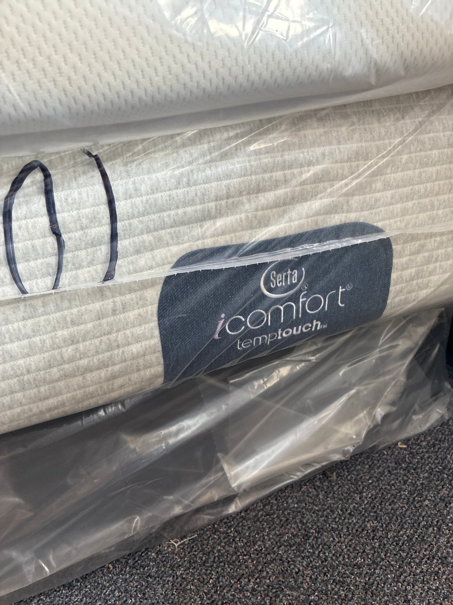 SERTA icomfort TWIN #B60